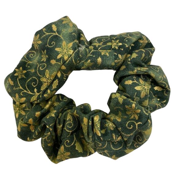 Christmas Hair Scrunchie. Christmas Print. Multicolor . Mini - Picture 1 of 6